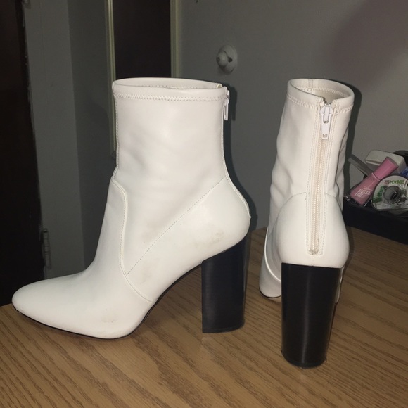 Aldo Lovelee Bootie - White - Picture 3 of 3